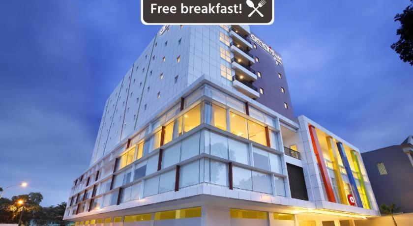 Amaris Hotel Pakuan Bogor Exterior foto